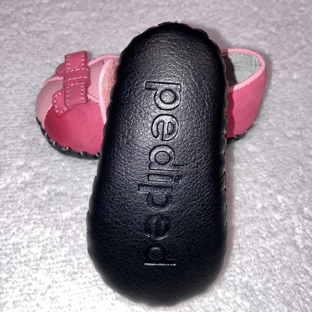 Pediped velcro strap bow toe maryjanes size 0-6m 2.5-3.5